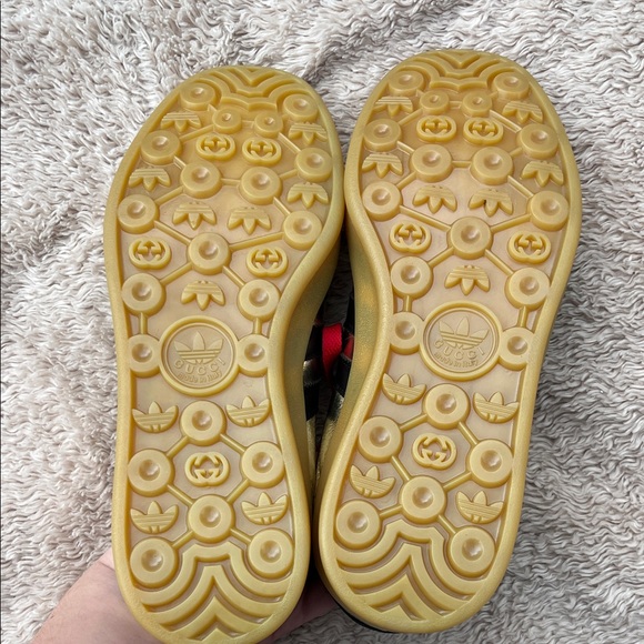 Adidas x Gucci Gazelle shoes - Picture 4 of 17